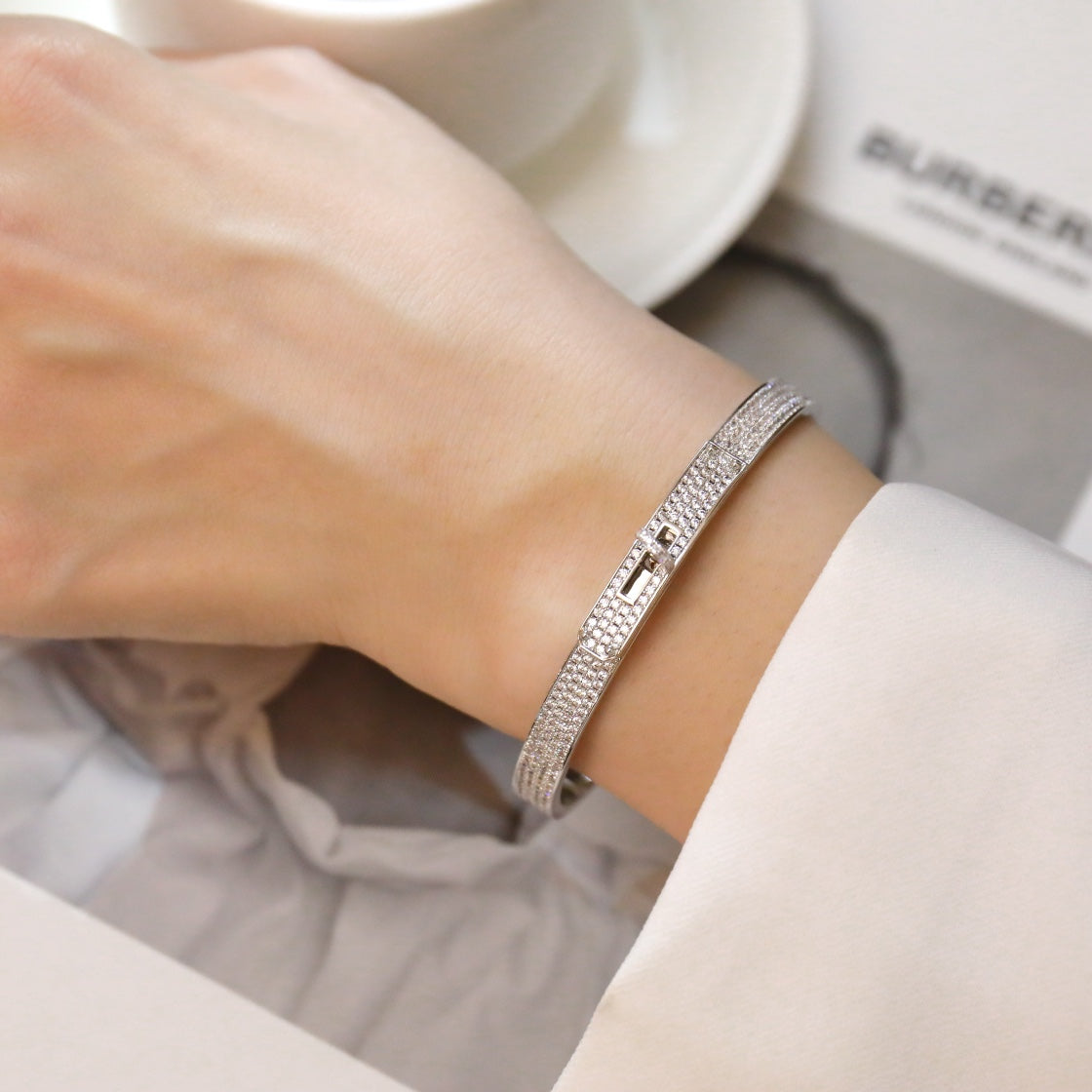 [Windsor Jewelry]KELLY BRACELET DIAMOND PAVED