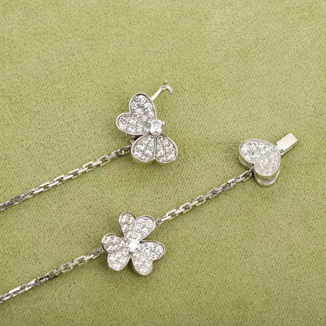 [Windsor Jewelry]FRIVOLE SILVER 9 FLOWERS NECKLACE