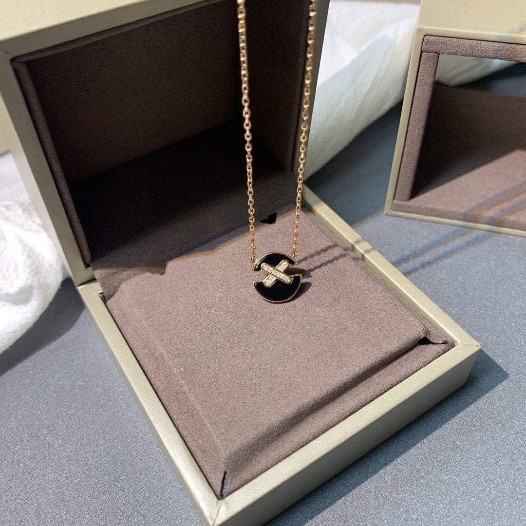 [Windsor Jewelry]JEUX DE PINK GOLD DIAMOND NECKLACE