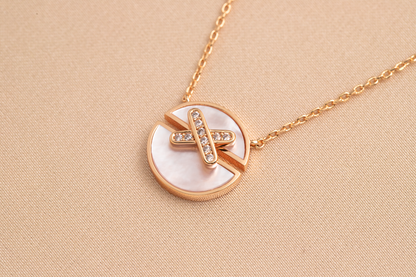 [Windsor Jewelry]JEUX DE PINK GOLD DIAMOND NECKLACE