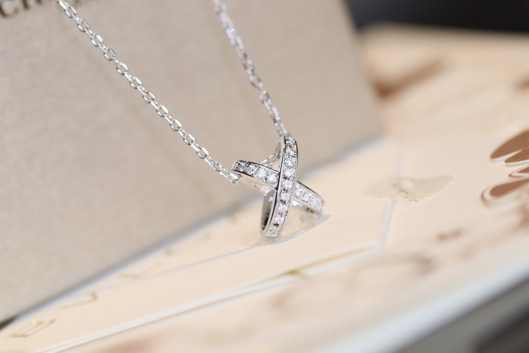 [Windsor Jewelry]JEUX DE DIAMOND NECKLACE