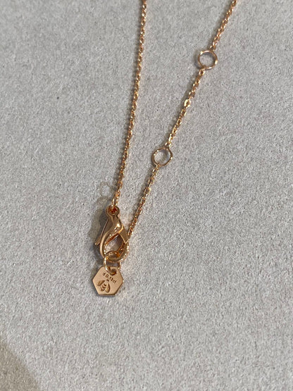 [Windsor Jewelry]BEE LOVE DIAMOND NECKLACE