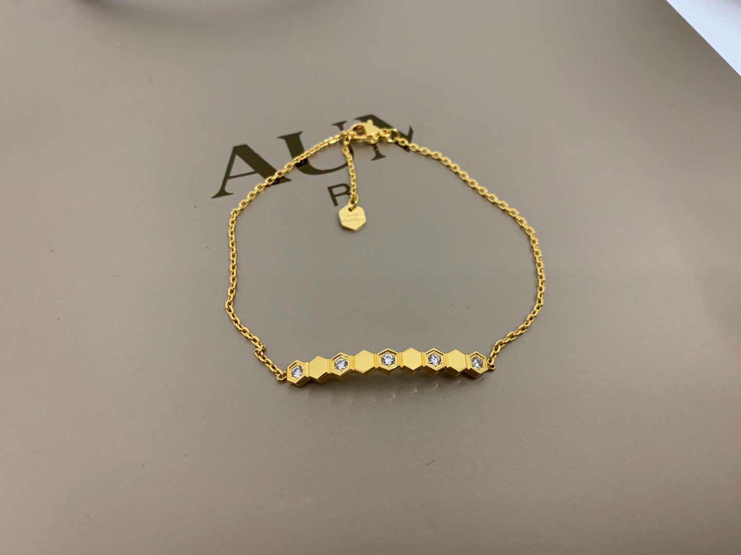 [Windsor Jewelry]BEE LOVE BRACELET DIAMOND