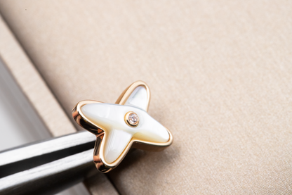 [Windsor Jewelry]JEUX DE WHITE MOP ROSE GOLD DIAMOND EARRINGS