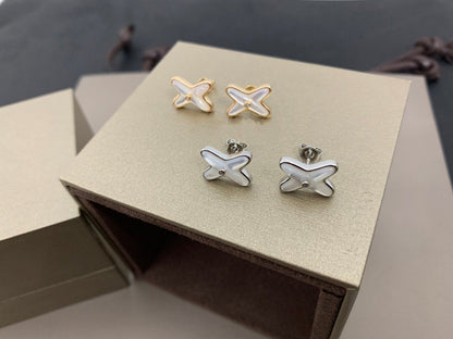 [Windsor Jewelry]JEUX DE WHITE MOP SILVER DIAMOND EARRINGS