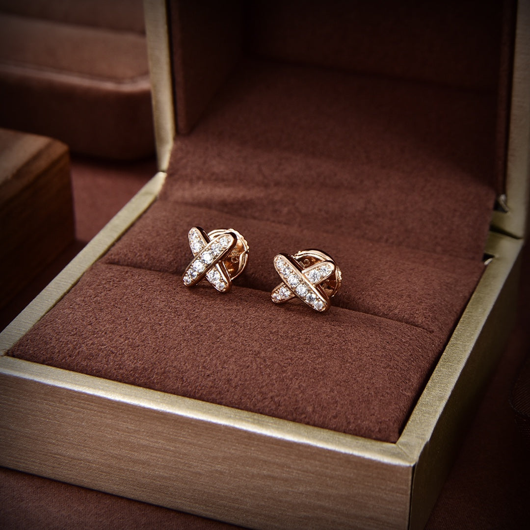 [Windsor Jewelry]JEUX DE GOLD DIAMOND EARRINGS