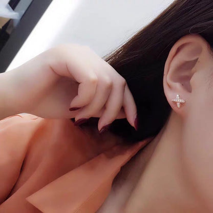 [Windsor Jewelry]JEUX DE GOLD DIAMOND EARRINGS