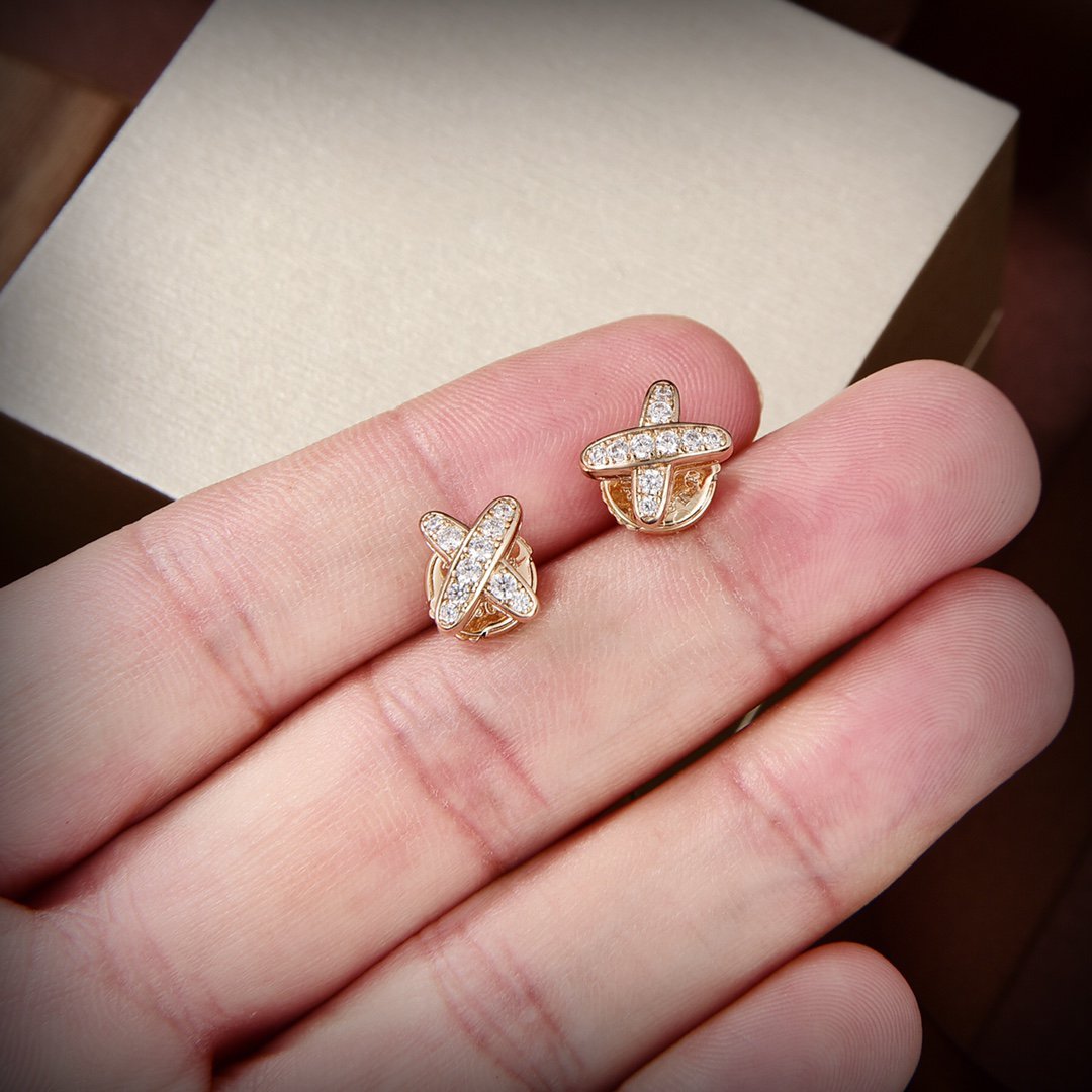 [Windsor Jewelry]JEUX DE GOLD DIAMOND EARRINGS