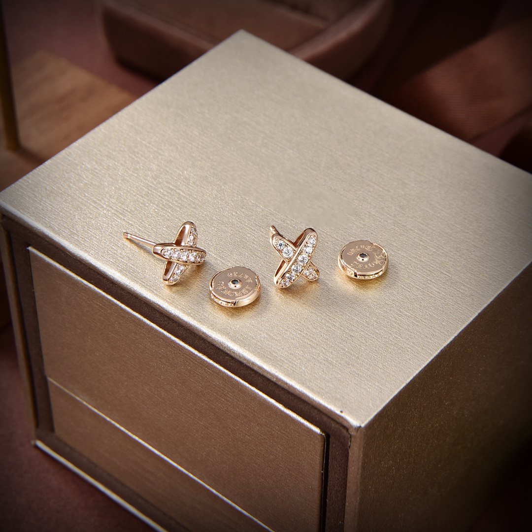 [Windsor Jewelry]JEUX DE GOLD DIAMOND EARRINGS