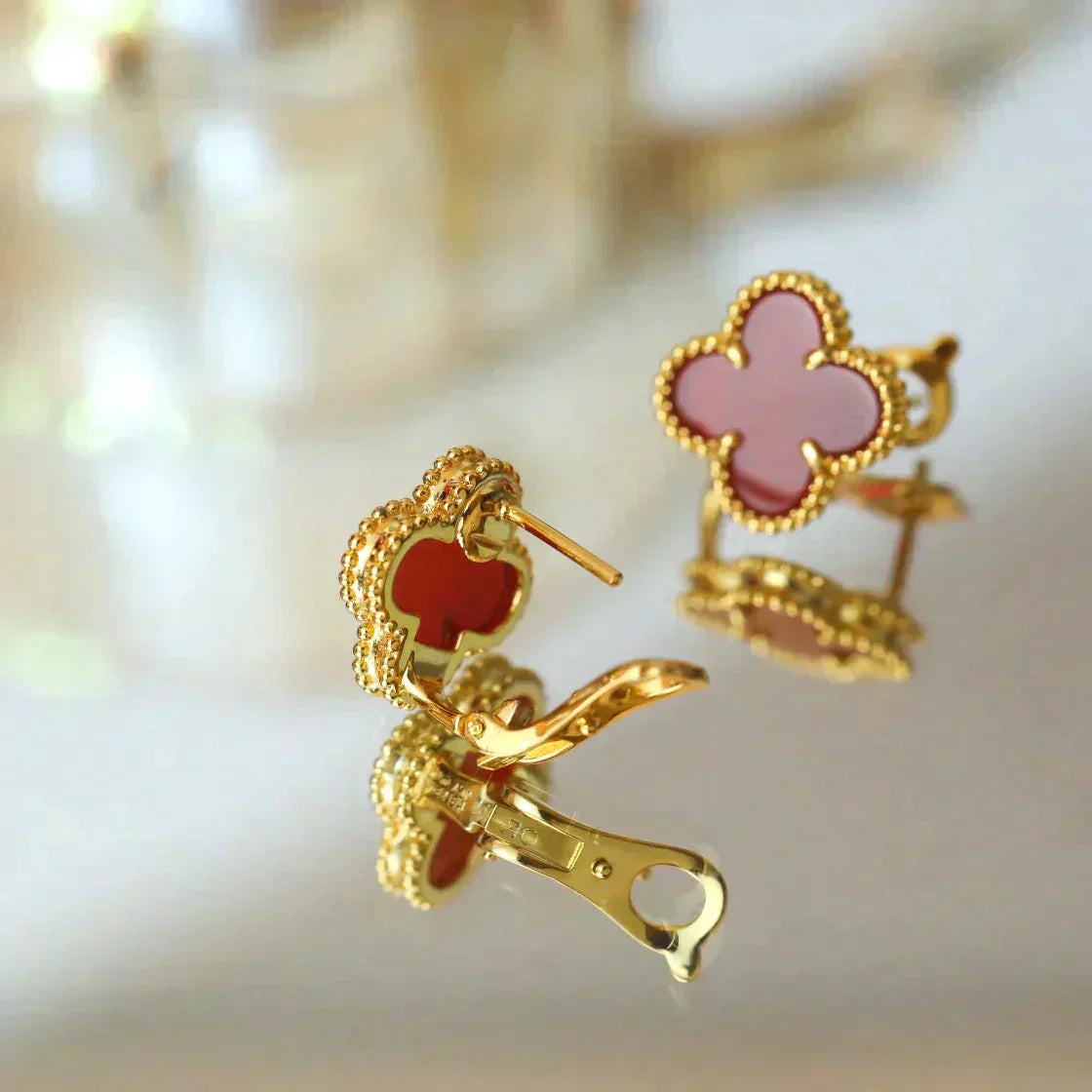 [Windsor Jewelry]CLOVER MEDIUM 1 MOTIFS CARNELIAN  EARRINGS