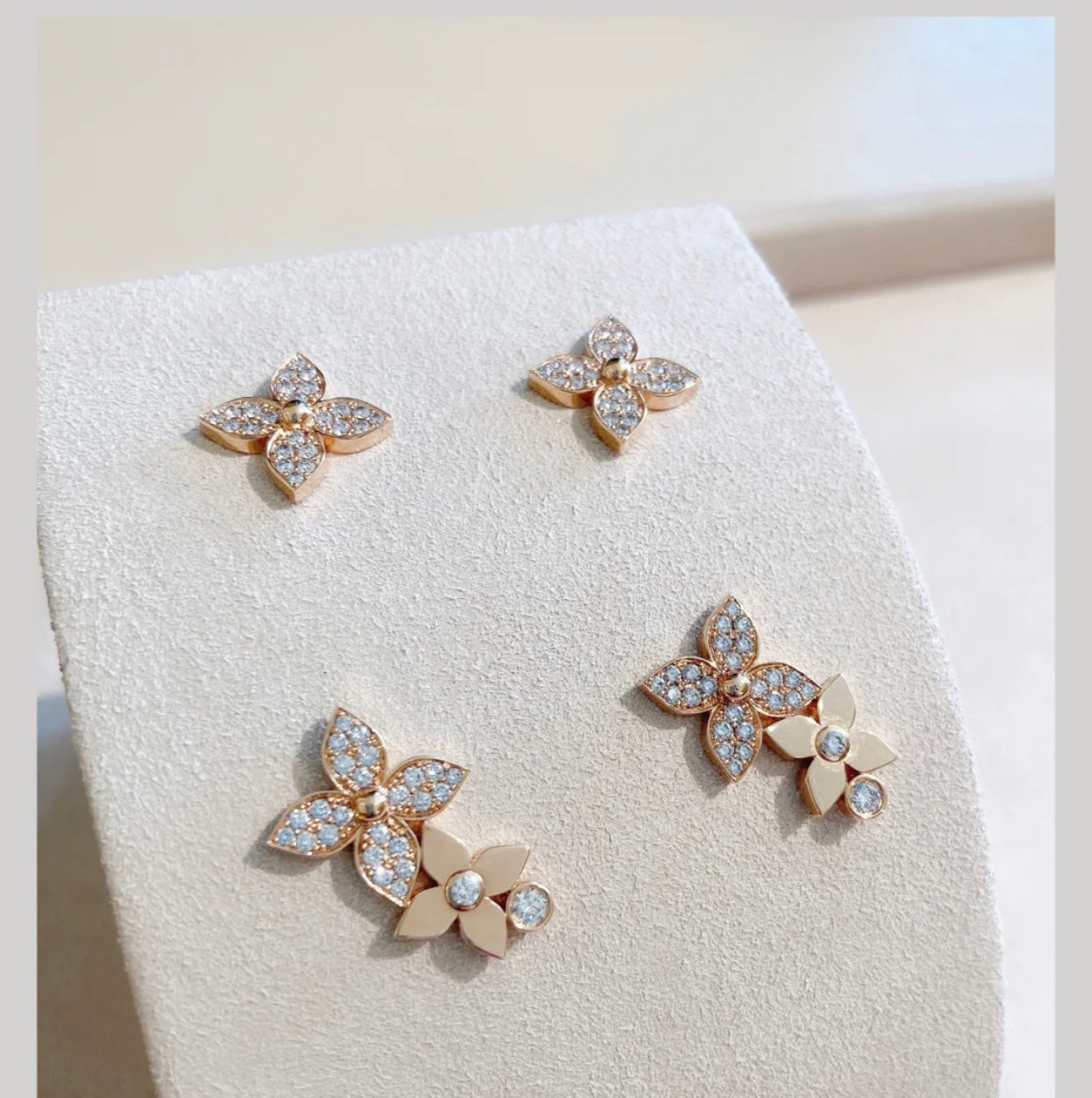 [Windsor Jewelry]STAR BLOSSOM STUD EARRINGS PINK GOLD DIAMONDS