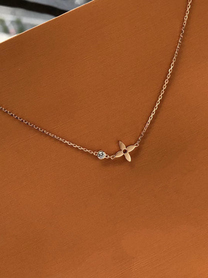 [Windsor Jewelry]BLOSSOM PENDANT PINK GOLD AND DIAMOND