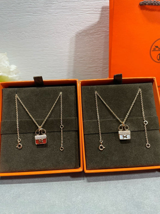 [Windsor Jewelry]H CIRCE MOISSANITE PENDANT NECKLACE GOLD