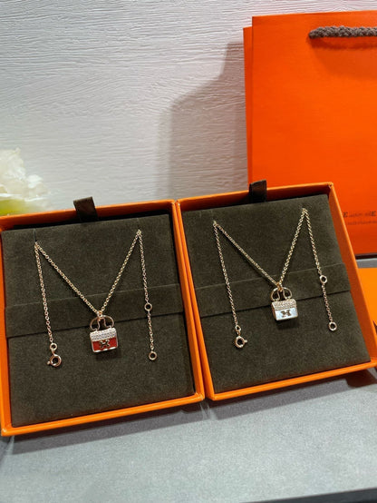 [Windsor Jewelry]H CIRCE MOISSANITE PENDANT NECKLACE GOLD