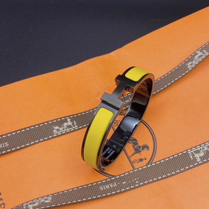 [Windsor Jewelry]CLIC HM SO BLACK YELLOW BRACELET