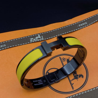 [Windsor Jewelry]CLIC HM SO BLACK YELLOW BRACELET