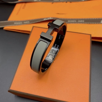 [Windsor Jewelry]CLIC HM SO BLACK GREY BRACELET