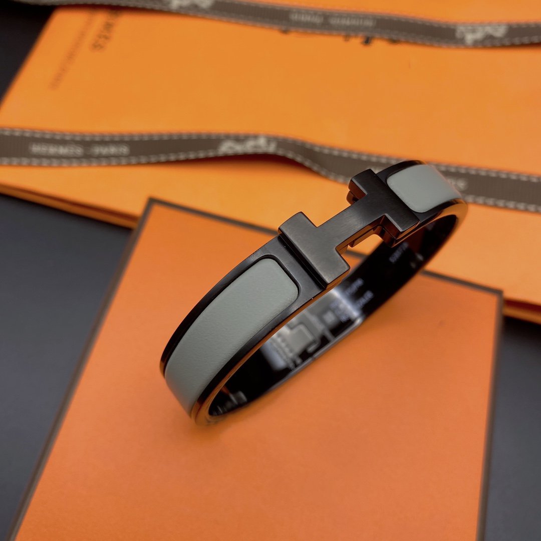 [Windsor Jewelry]CLIC HM SO BLACK GREY BRACELET