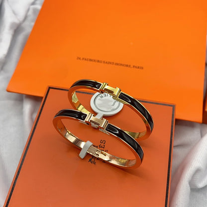 [Windsor Jewelry]CLASSIC HM CLIC BLACK 8MM ENAMEL BRACELET