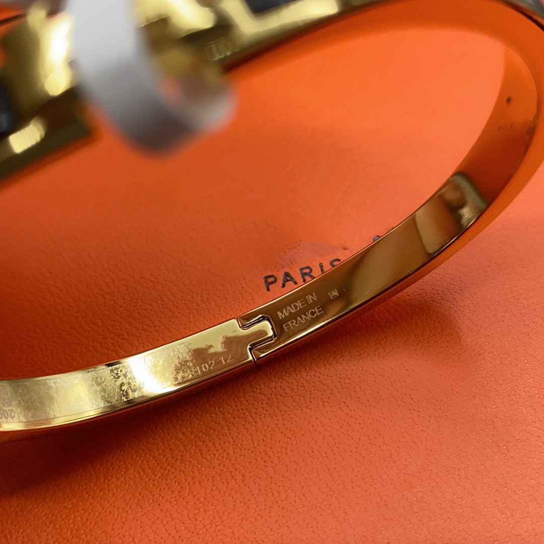 [Windsor Jewelry]CLASSIC HM CLIC BLACK 8MM ENAMEL BRACELET