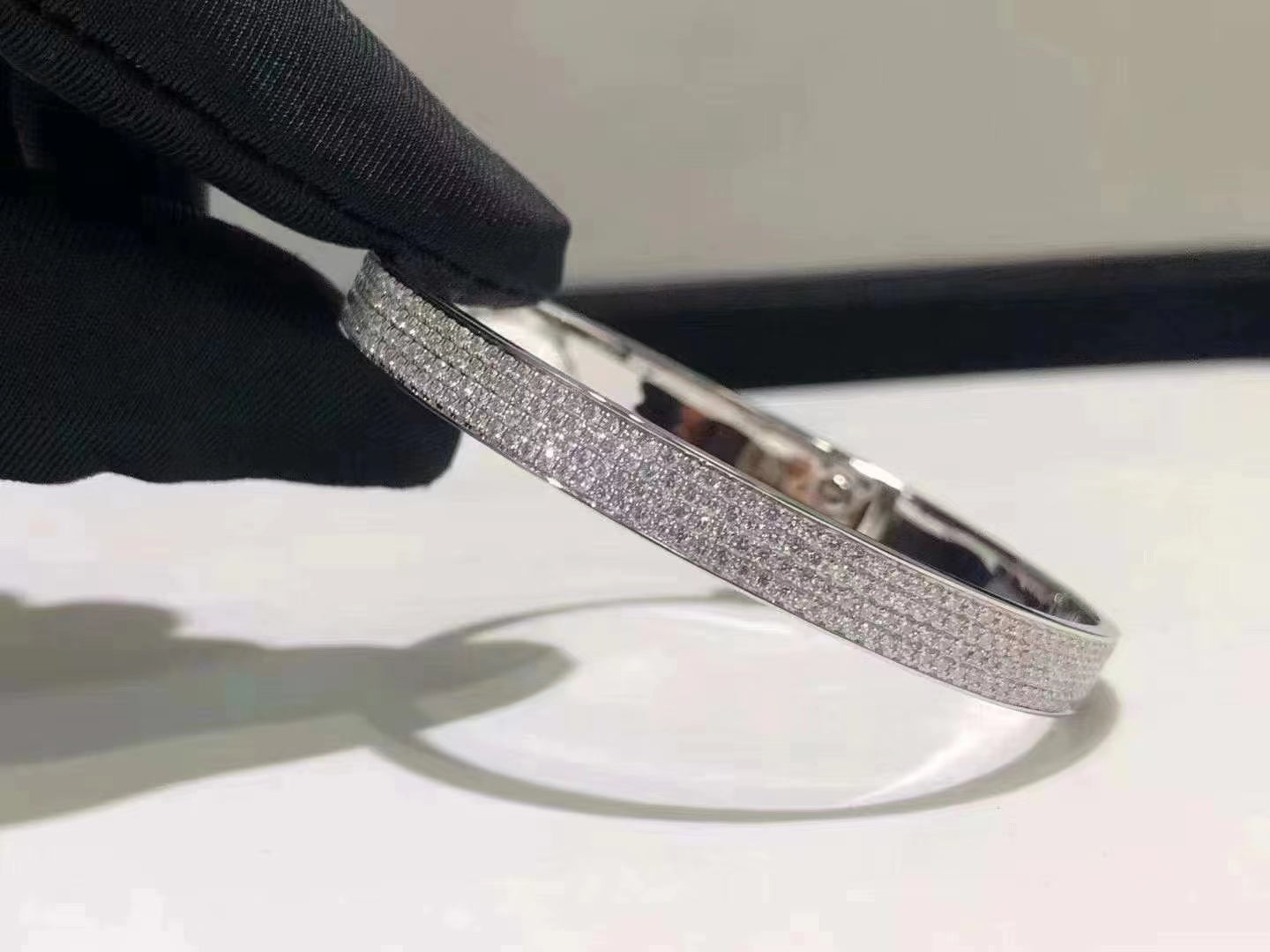 [Windsor Jewelry]HM KELLY BRACELET IN SILVER AND FULL PAVE DIAMOND