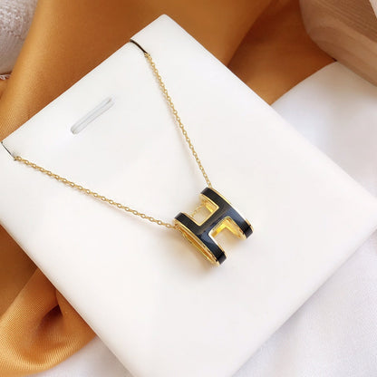 [Windsor Jewelry]HM CLIC BLACK ENAMEL GOLD NECKLACE