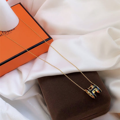 [Windsor Jewelry]HM CLIC BLACK ENAMEL GOLD NECKLACE