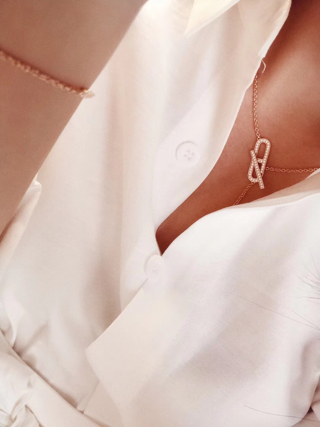 [Windsor Jewelry]HM FIRE PIG NOSE NECKLACE TRENDY STREET