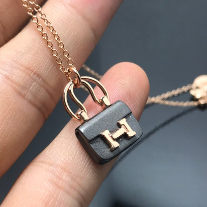 [Windsor Jewelry]WOMEN'S HM AMULETTES CONSTANCE PENDANT NECKLACE