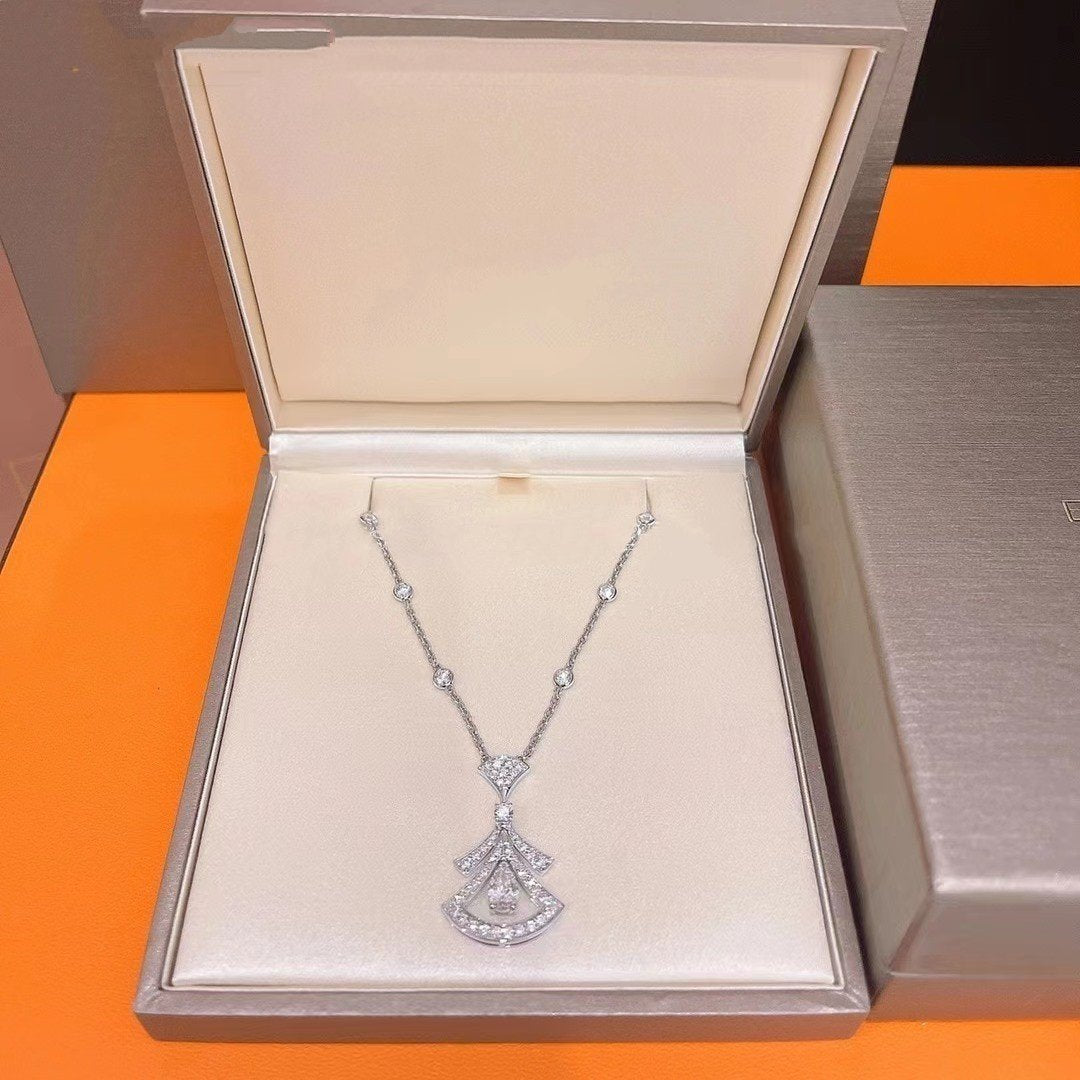 [Windsor Jewelry]DREAM NECKLACE WHITE DIAMOND SILVER