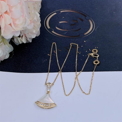 [Windsor Jewelry]DREAM NECKLACE MOP GOLD DIAMOND