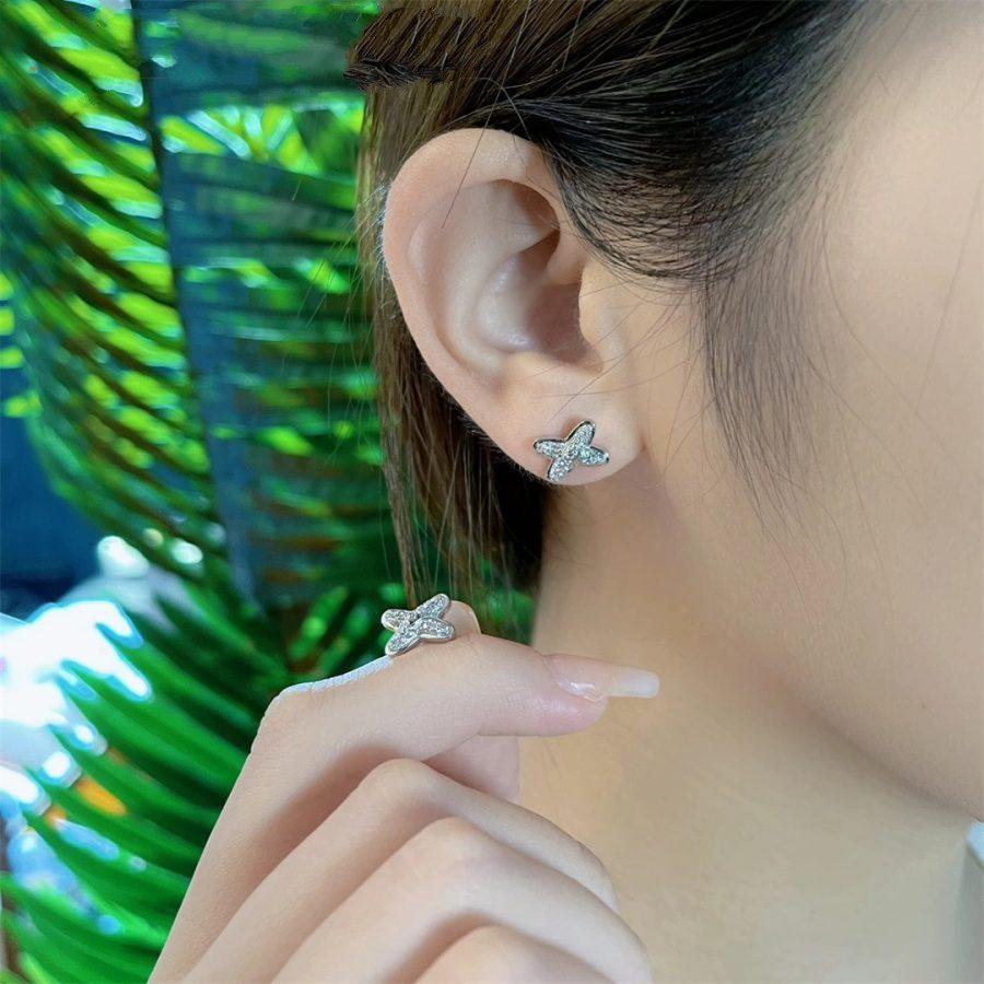 [Windsor Jewelry]JEUX DE SILVER DIAMOND EARRINGS