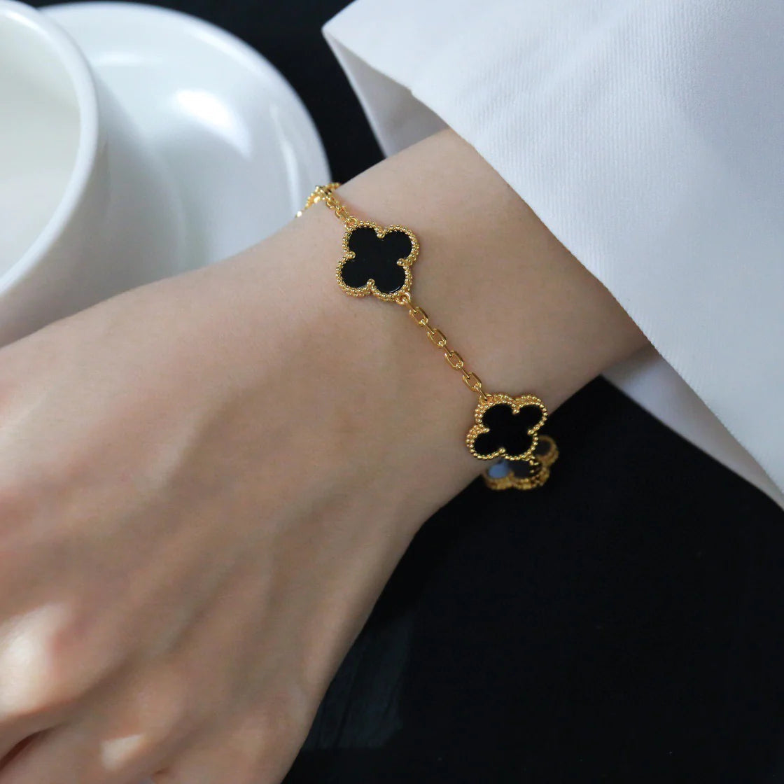 [Windsor Jewelry]CLOVER  5 MOTIFS BLACK ONYX BRACELET