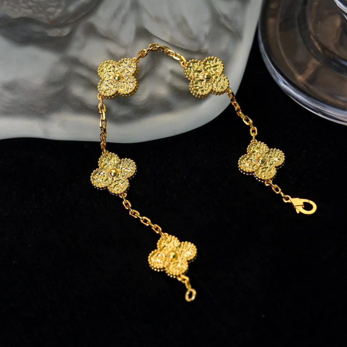 [Windsor Jewelry]CLOVER 5 MOTIFS BRONZING BRACELET