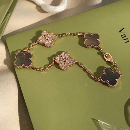 [Windsor Jewelry]CLOVER 5 MOTIF GRAY MOP DIAMOND BRACELET