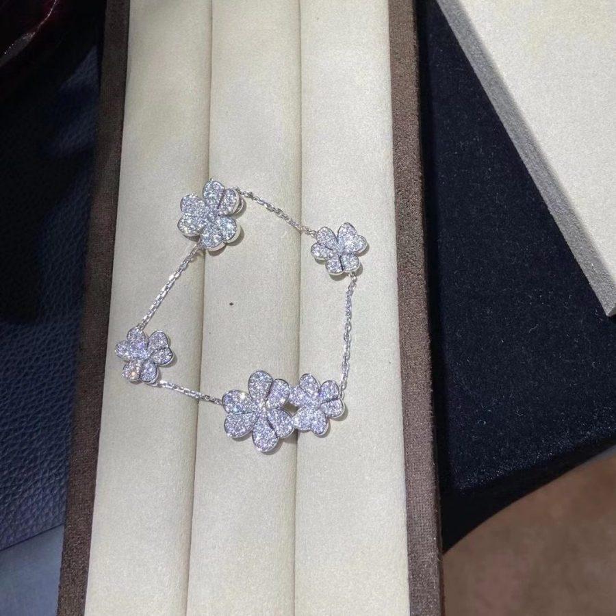 [Windsor Jewelry]FRIVOLE SILVER 5 FLOWERS BRACELET
