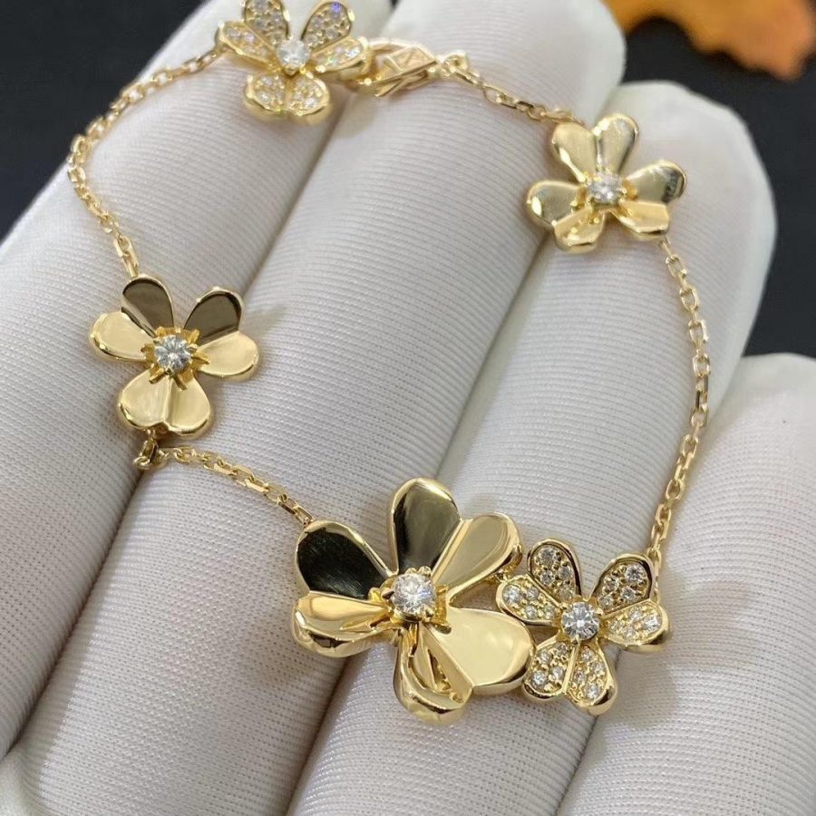 [Windsor Jewelry]FRIVOLE GOLD 5 FLOWERS BRACELET
