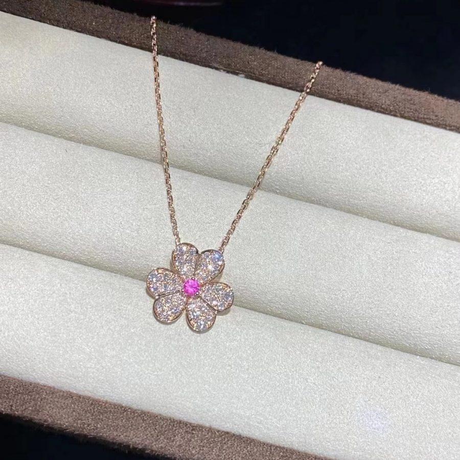 [Windsor Jewelry]FRIVOLE ROSE GOLD FLOWER DIAMOND NECKLACE