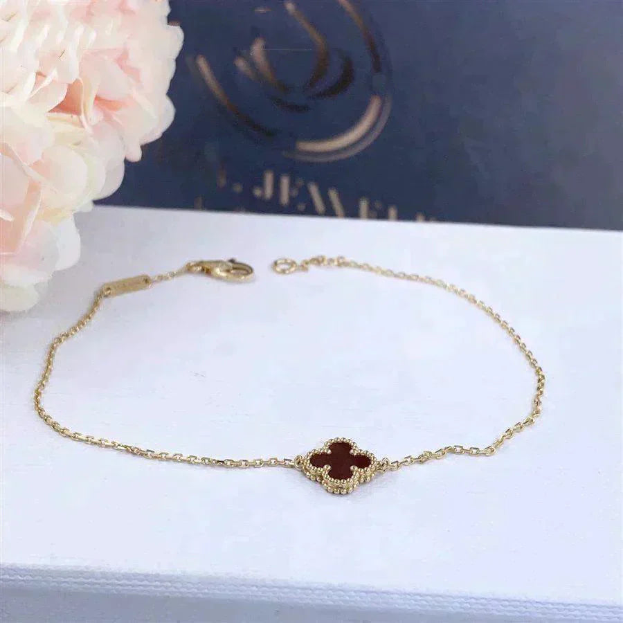 [Windsor Jewelry]CLOVER  CARNELIAN SINGLE FLOWER BRACELET