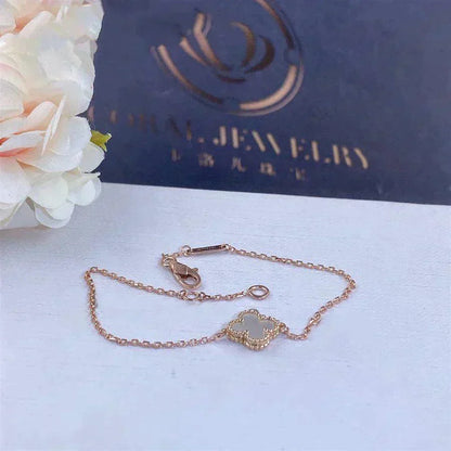 [Windsor Jewelry]CLOVER WHITE MOP SINGLE FLOWER BRACELET