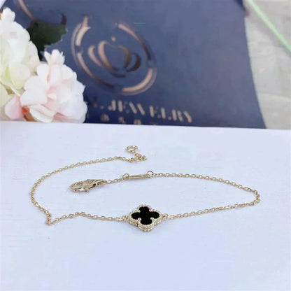[Windsor Jewelry]CLOVER ONYX SINGLE FLOWER BRACELET