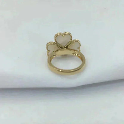 [Windsor Jewelry]SWEET CLOVER WHITE MOP RING