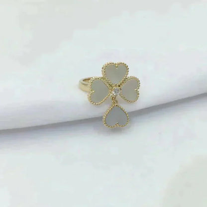 [Windsor Jewelry]SWEET CLOVER WHITE MOP RING