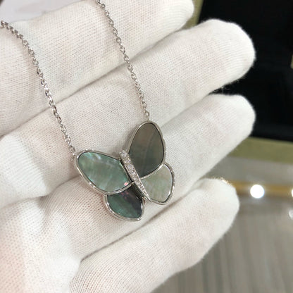 [Windsor Jewelry]LARGE BUTTERFLY SILVER PENDANT DIAMOND NECKLACE