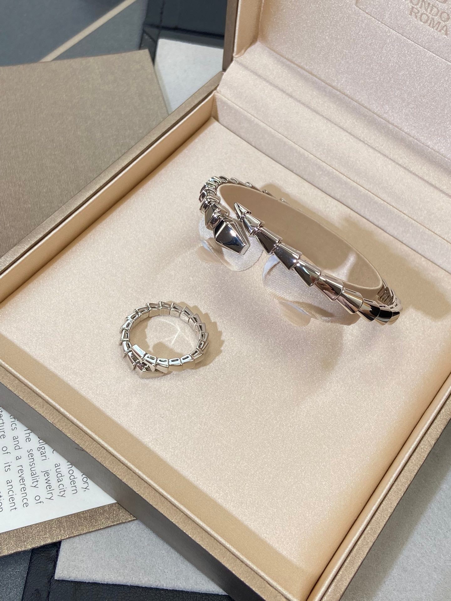 [Windsor Jewelry]SERPENTI VIPER SILVER BRACELET