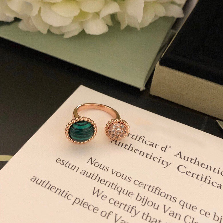 [Windsor Jewelry]PERLEE COULEURS DIAMOND ROSE GOLD BETWEEN THE FINGER RING