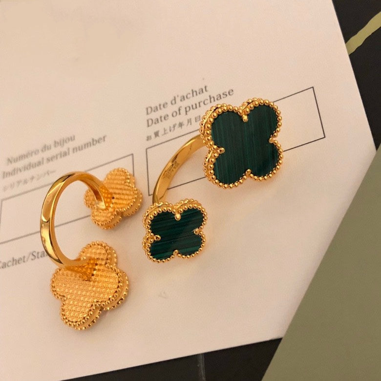 [Windsor Jewelry]CLOVER BETWEEN THE FINGER RING
