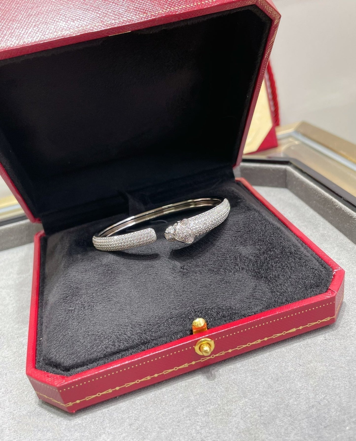 [Windsor Jewelry]PANTHERE FULL DIAMOND OPEN BRACELET