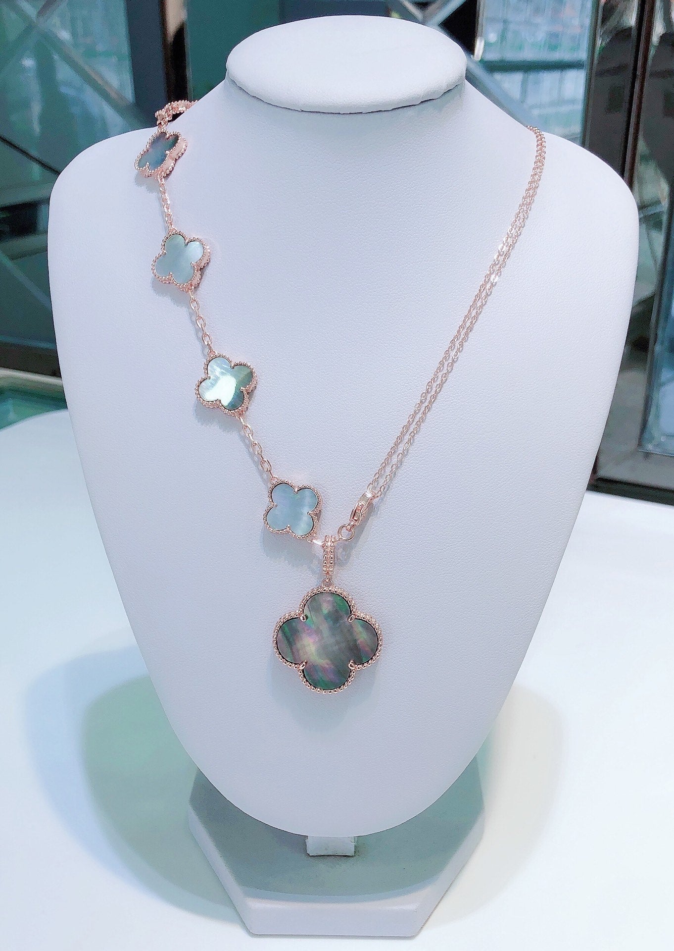 [Windsor Jewelry]COMBINED BRACELET 5 MOTIFS AND NECKLACE DARK MOP ROSE GOLD