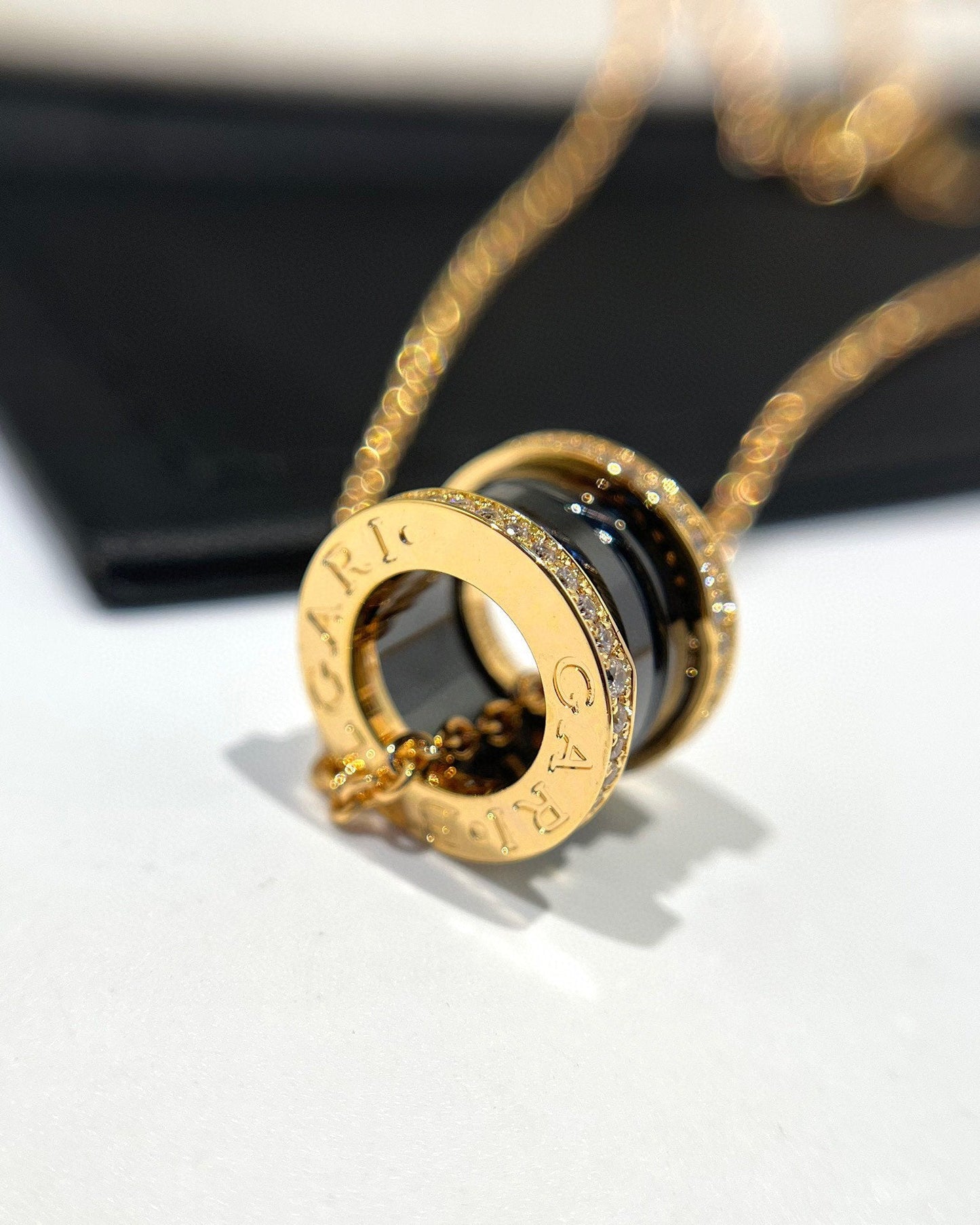 [Windsor Jewelry]ZERO 1 BLACK CERAMIC DIAMOND PINK GOLD NECKLACE